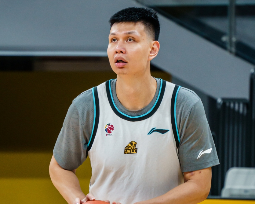 世界杯官方正版软件下载-本赛季征战NBL的5位CBA冠军球员